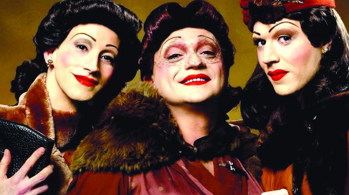 Sorelle Marinetti 41