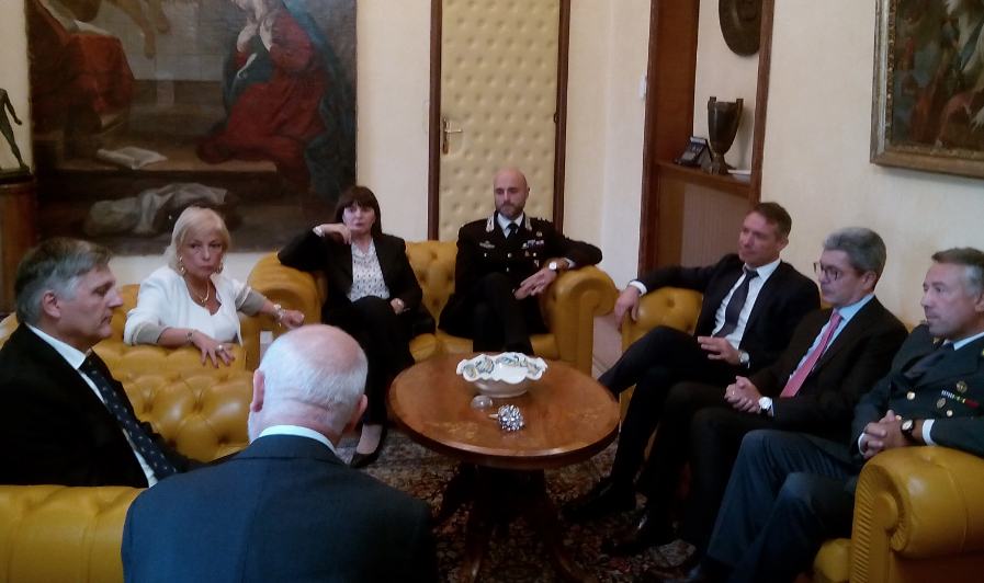 Sottosegretario Gaetti Cosenza 01