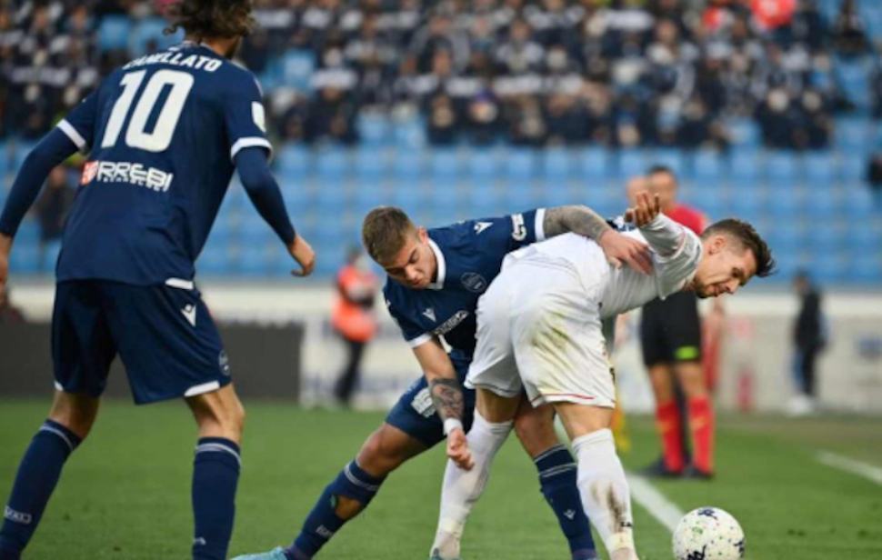 Cosenza ancora una beffa atroce. La Spal pareggia al 93', rossoblù furiosi con l'arbitro 71 Spal Cosenza 1