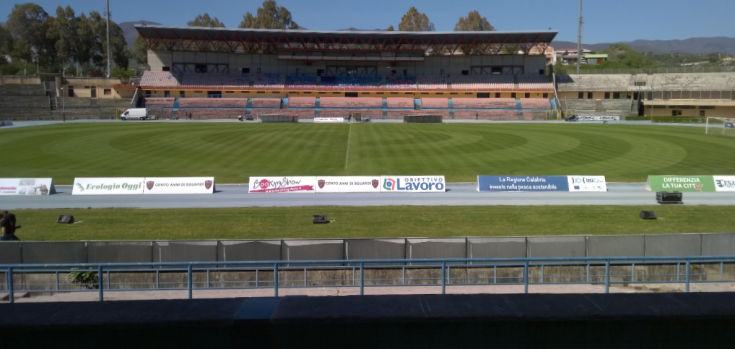 Stadio San Vito grande1