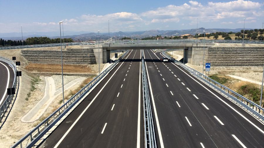 Statale 106, L'Anas chiederà 4 corsie nel tratto Sibari-Rossano e Rossano-Crotone 53 Statale 106terzo megalotto 3