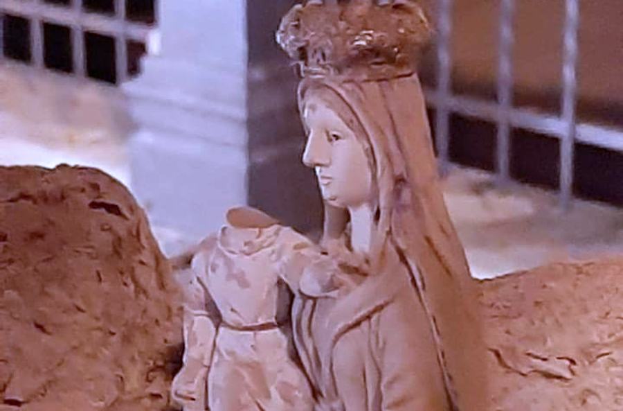 Statua madonna del Castello Castrovillari