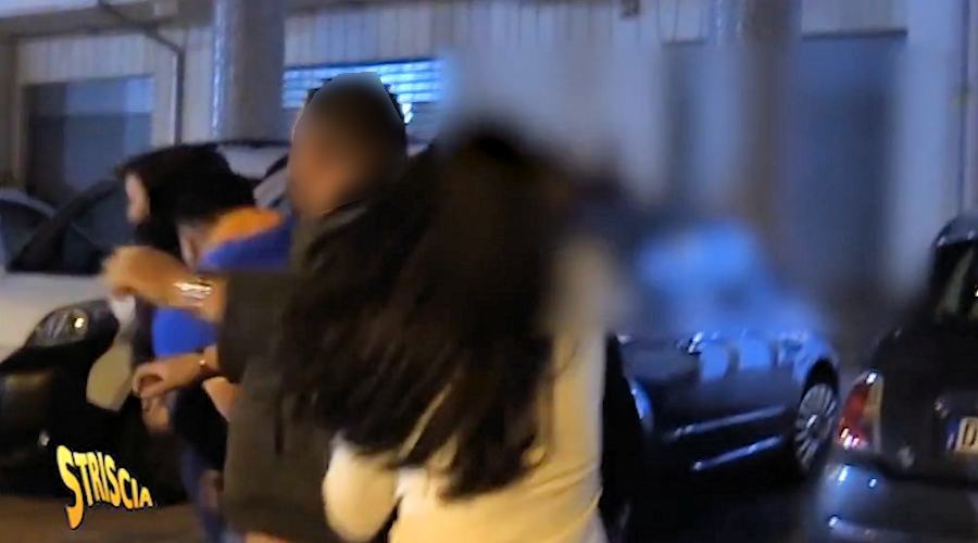 Striscia Cosenza aggressione ok