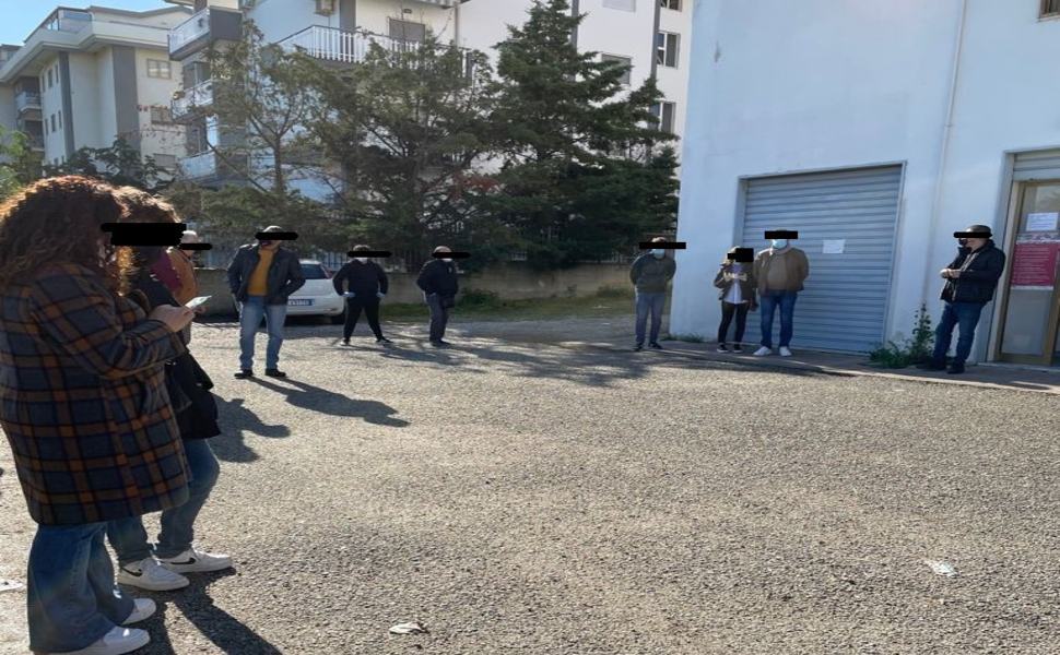 Corigliano-Rossano, all'Asp "positivi in fila, referti in ritardo e telefoni occupati" 51 TAMPONI 290321