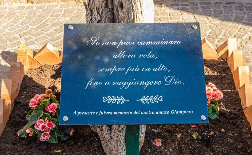 Targa Giampiero Tarasi San Pietro in guarano