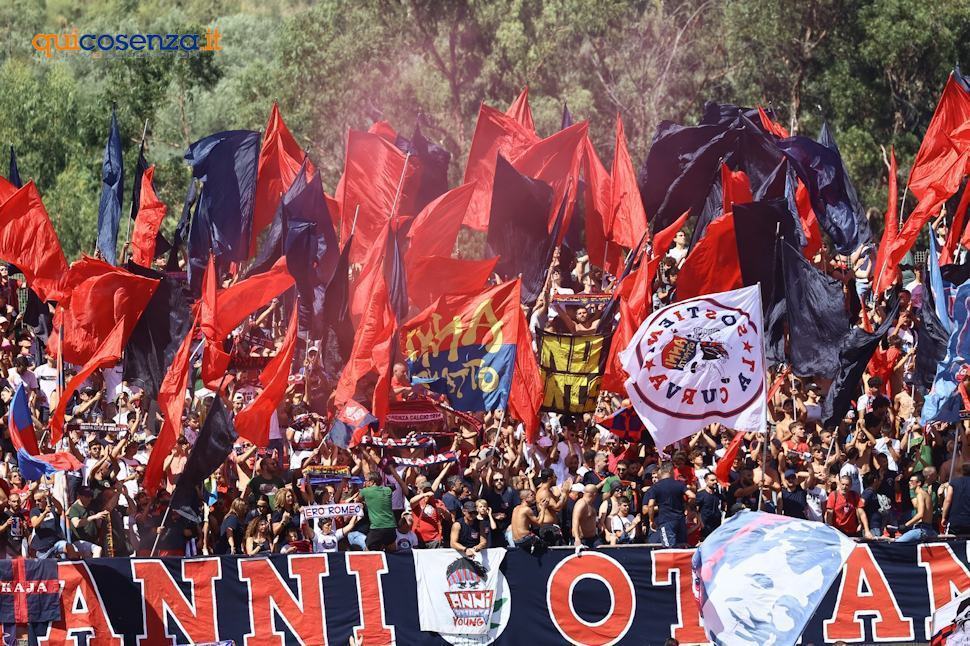 Tifosi Cosenza 4
