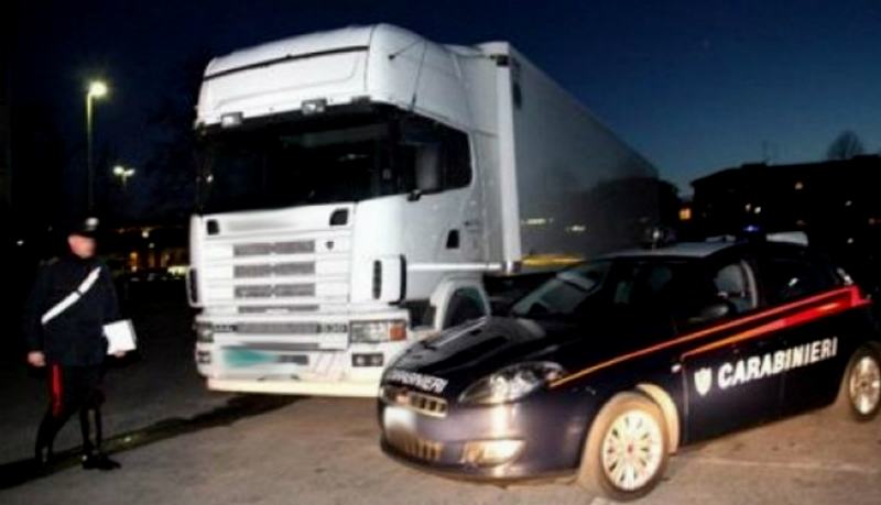 Tir rubato carabinieri