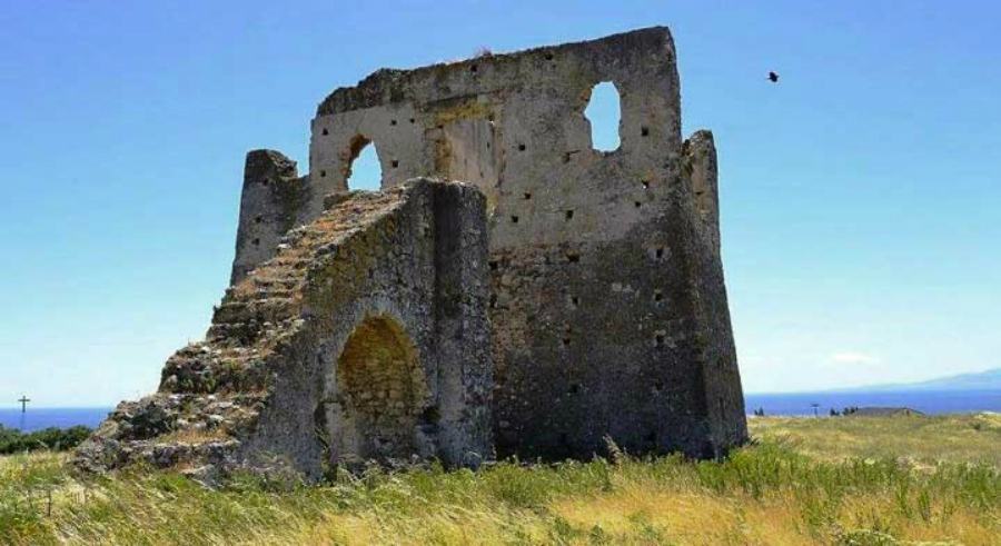 Campagna FAI, la "Torre Cavallara" di Catanzaro nei luoghi del cuore 51 Torre cavallara CZ