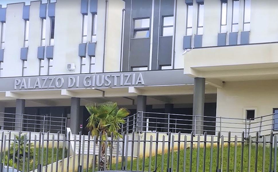 Morte sospetta, assolta dottoressa del pronto soccorso di Rossano 51 Tribunale Castrovillari 1 4