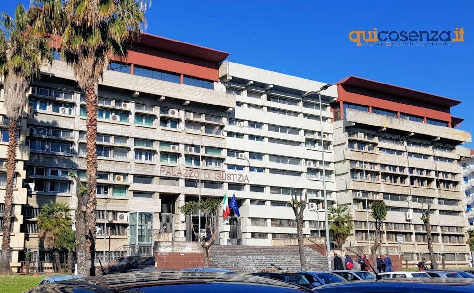 Tribunale Cosenza02 13