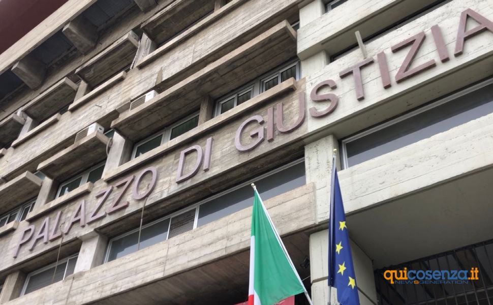 Tribunale cosenza palazzo giustizia