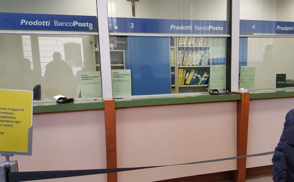 Pestato a sangue per la fila alle Poste, arrestato 56enne 51 Ufficio postale 3