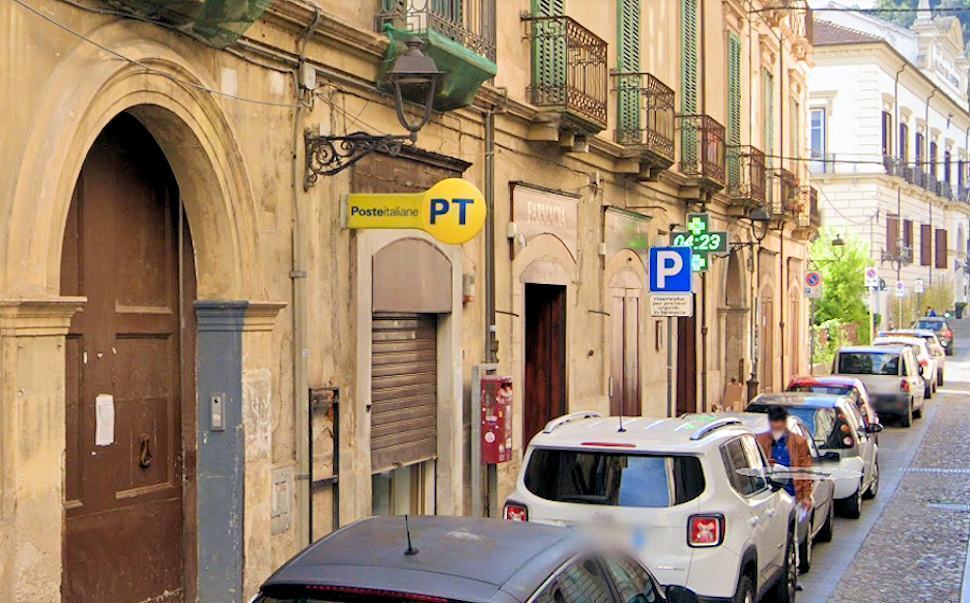 Cosenza, restyling all'ufficio postale di Corso Telesio. Resterà chiuso fino al 23 51 Ufficio postale Corso Telesio Cosenza