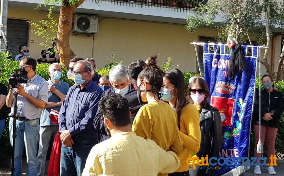 Ultimo saluto serena cosentino