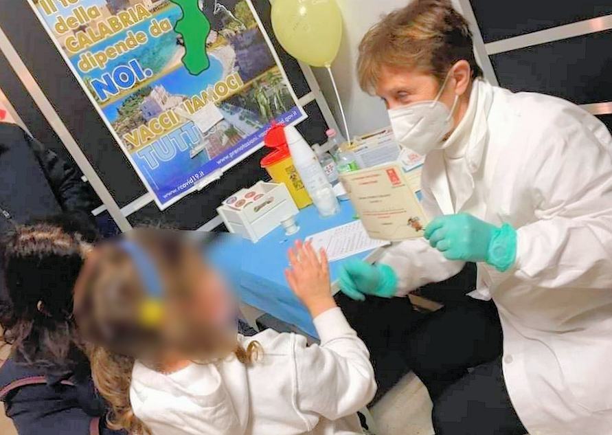 In Calabria Open school vax days. Si accellera sui vaccini ai bimbi 5-11 anni 62 Vaccinazione bambini