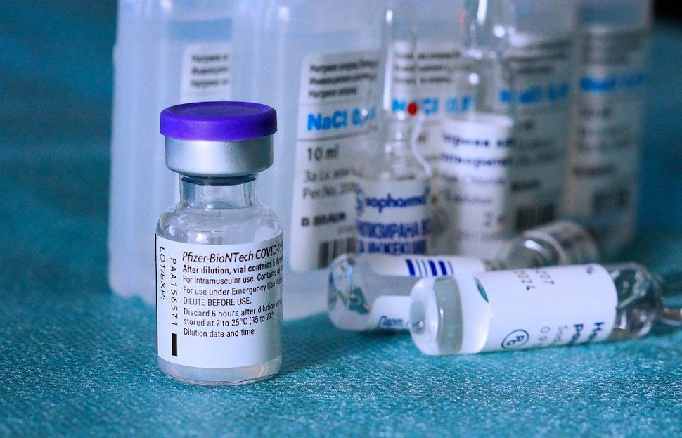 Ritardi, code e disagi per la mancanza di vaccini. In arrivo altri 8,5 milioni di dosi 51 Vaccino Pfizer4