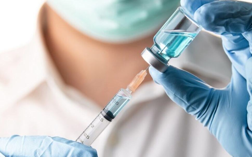 Oms: "la dose booster non basta con attuali varianti. Servono vaccini nuovi" 71 Vaccino covid 30