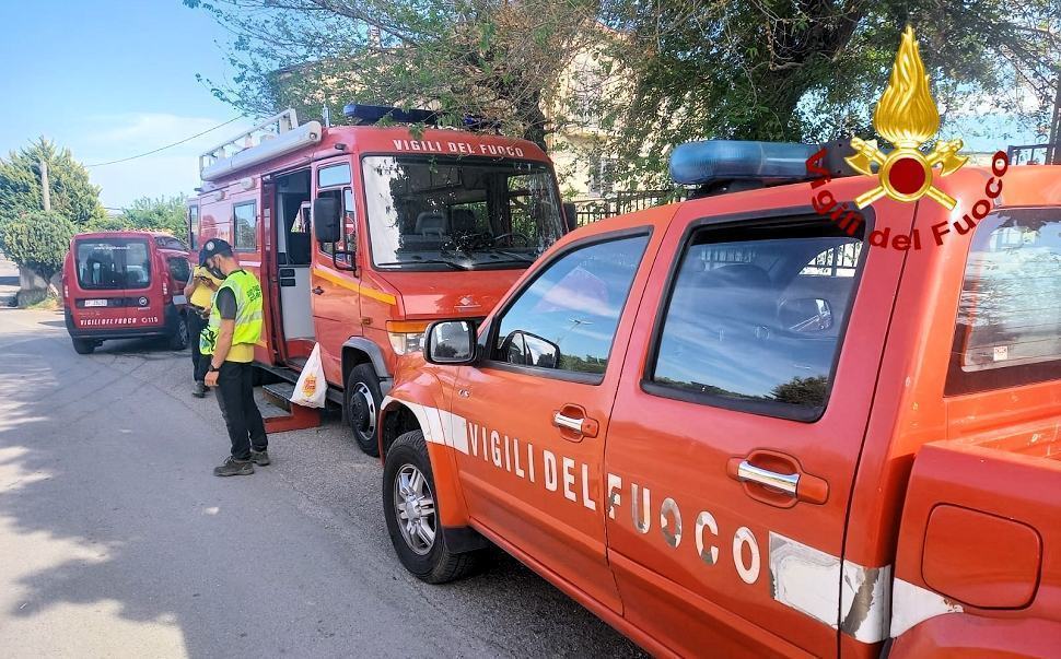 Trebisacce, ricerche a tappeto del 47enne scomparso. Si cerca anche in un laghetto 80 Vigiili del fuoco Cosenza03
