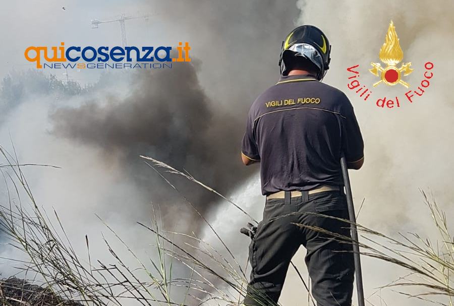 Vigili del fuoco incendio01