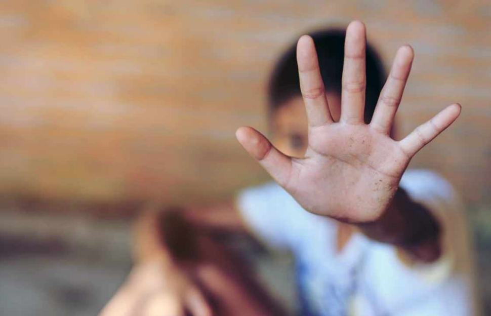 Accusato di violenza sessuale su un ragazzino. Arrestato e portato nel carcere di Castrovillari 62 Violenza ragazzino