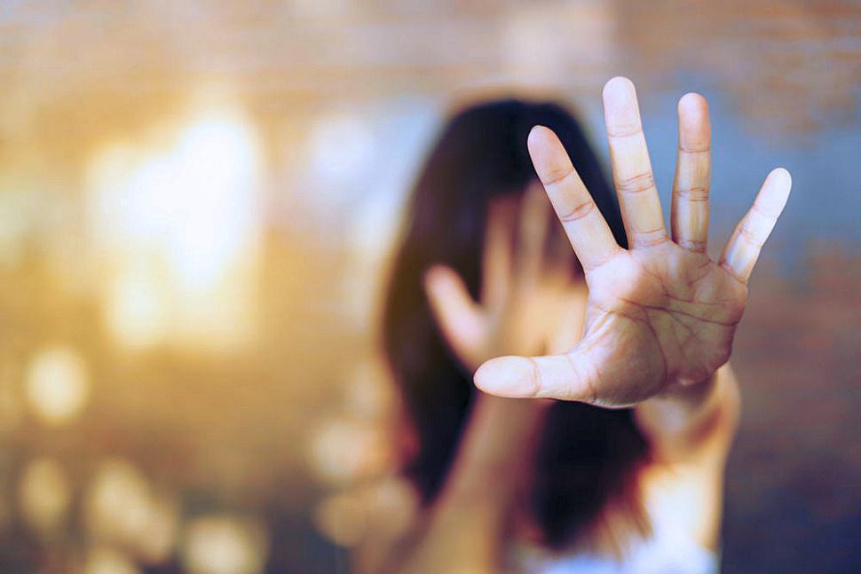 Violenza sessuale ragazza 1