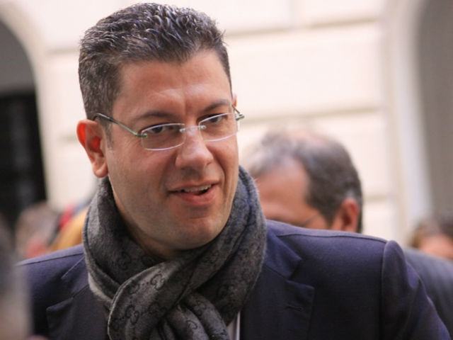 a35e8d813ddfd2b9450d18696a9321b5