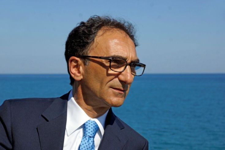 L'ex patron dei call center Abramo si candida al governo della Calabria 51 abramo mare 1