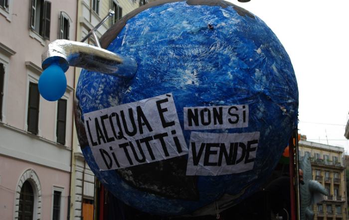 acqua bene pubblico 1