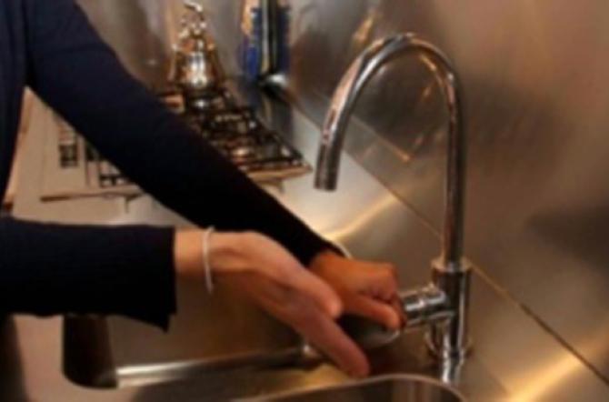 Rottura su una condotta dell'Abatemarco, disagi per l'intera area urbana 56 acqua_cosenza