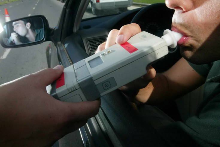 Lotta alla guida in stato d'ebbrezza a Rende, controlli notturni su tutto il territorio 51 alcool-test-rende