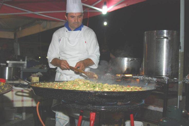 Torna ''Alici in festival''. A Fuscaldo piatti tipici, intrattenimento e musica dal vivo per 4 giorni 203 alici in festival