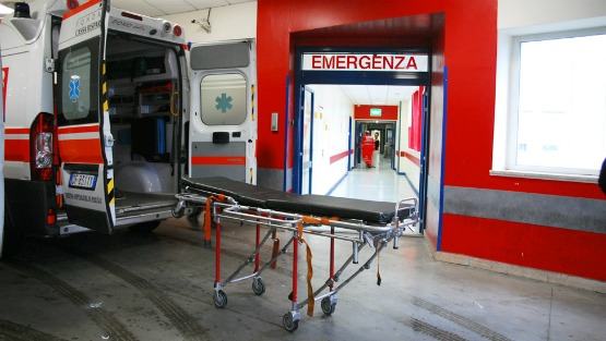 ambulanza emergenza 118 555