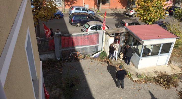 via savoia cosenza occupazione