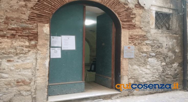apertura ambulatorio popolare cosenza vecchiaP 00001