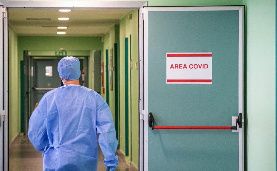 Covid, contagi stabili in Calabria (+409). Giù i ricoveri e tre decessi tutti nel cosentino 51 area covid ospedale 9