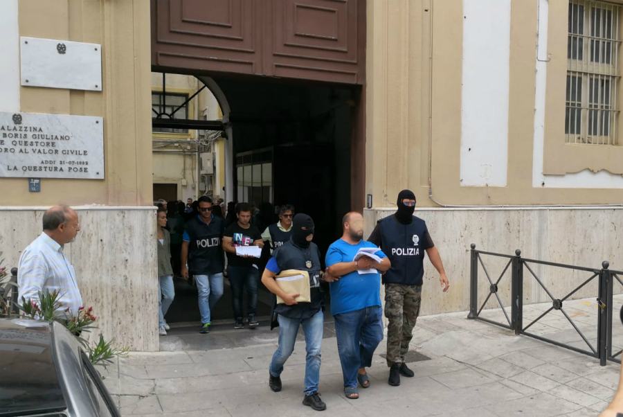 arresti raggiro assicurazioni 3