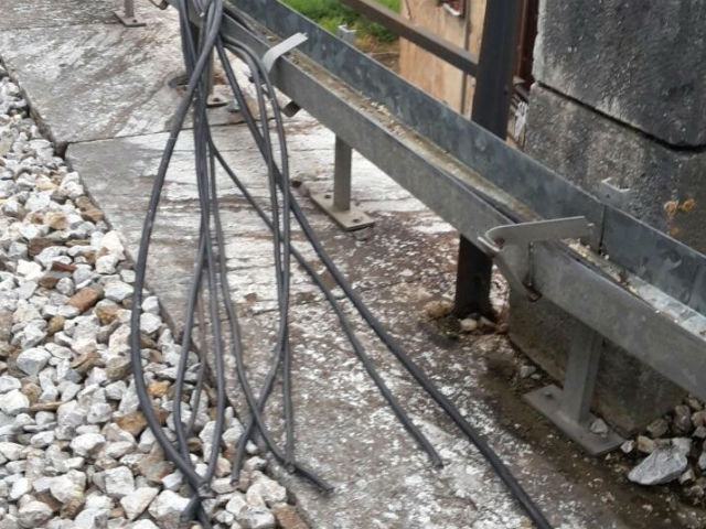 Arrestato giovane cosentino sorpreso a trafugare rame dalla stazione di Casali (FOTO) 65 arresto cosenza1