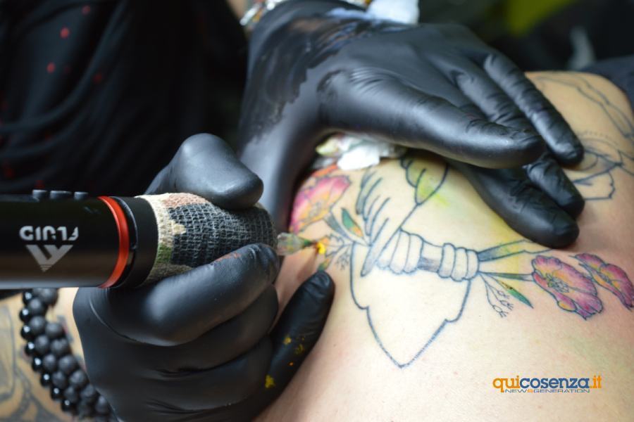 Le emozioni "sottopelle", Attilio Barletta dai graffiti all'arte dei tatuaggi 74 attilio barletta tattoo 01