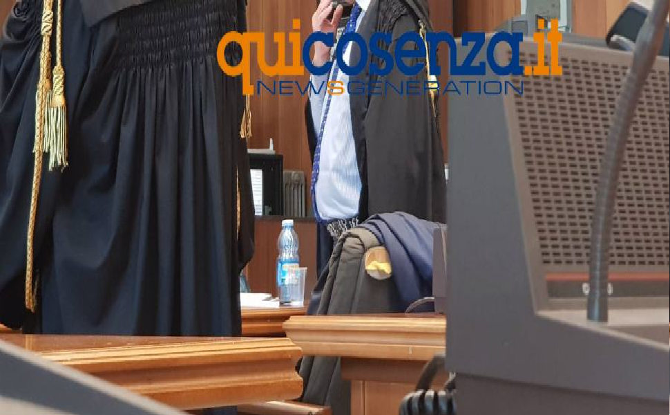 Appostamenti e minacce all'ex. Condanna bis per un noto imprenditore nel cosentino 51 aula tribunale cosenza 1 2
