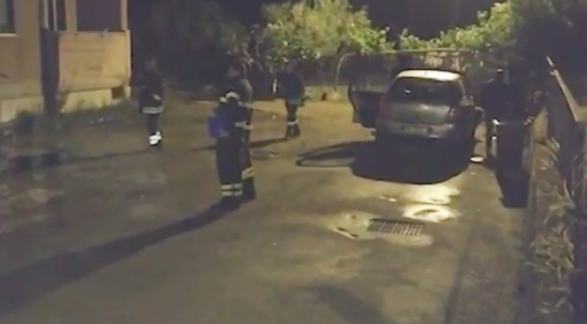 auto esplosione lamezia