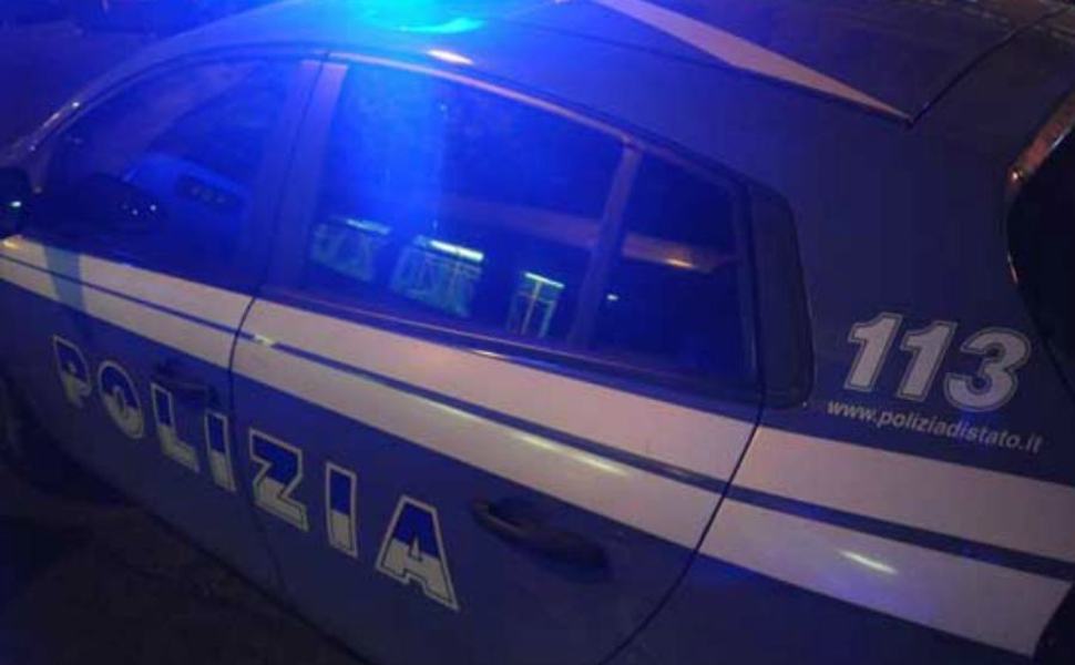 auto polizia notte 1