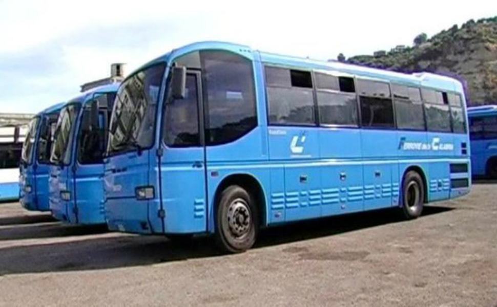 Tamponi ai dipendenti di Ferrovie della Calabria, esito "negativo" 51 autobus Ferrovie della Calabria 1 1
