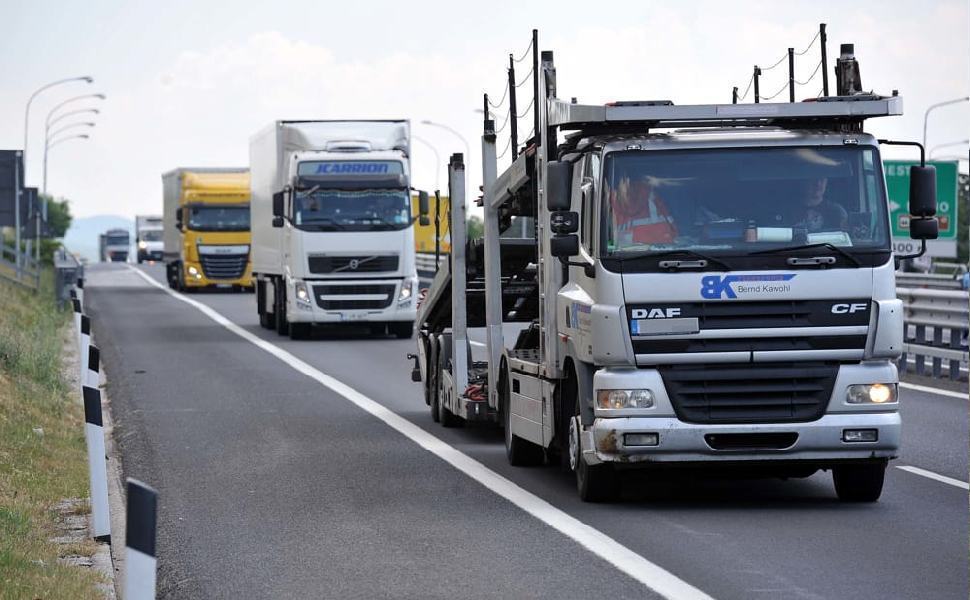 Carburante alle stelle. Autotrasportatori pronti allo sciopero in Calabria 51 autotrasportatori 2