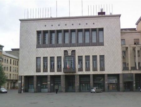 b1305b7c557d5fb909e9b5e0015eabed