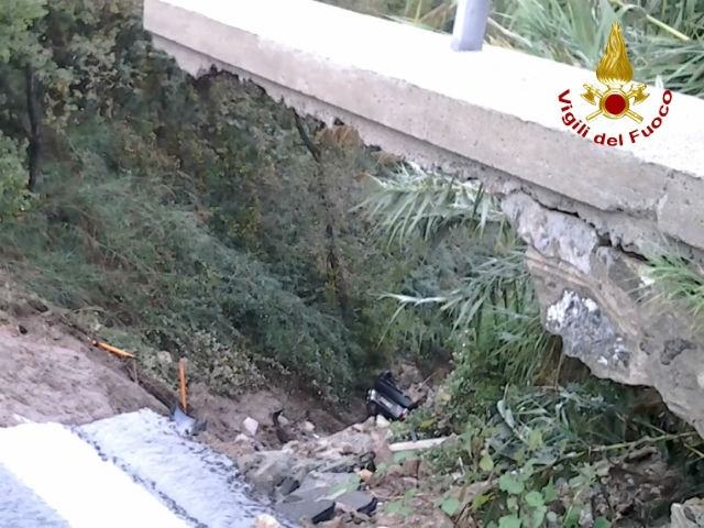 b42c2ed411780f9516ff77b8b3c9a925