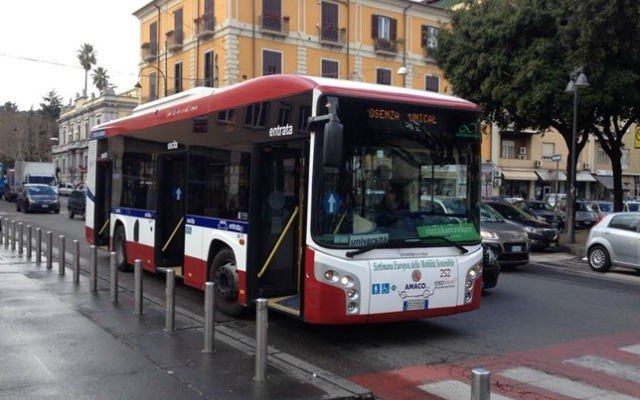 Circolare Cosenza - Rende servizio prolungato per il week - end 59 verde-circolare-veloce