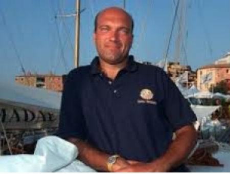 b6d53fe7638b1a1279121e3da2cc1f3d