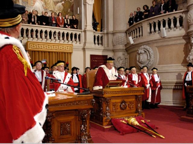 b82c9c7b6f2f05230429ef8bd95dba9d