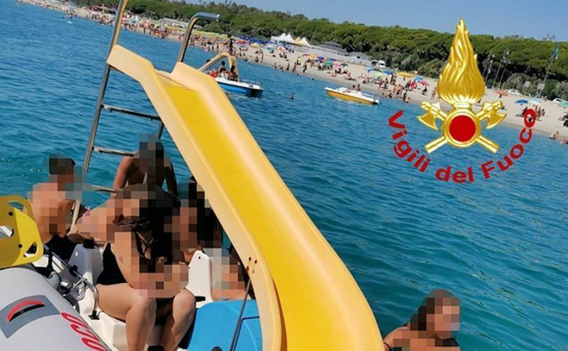 bagnanti pedalo