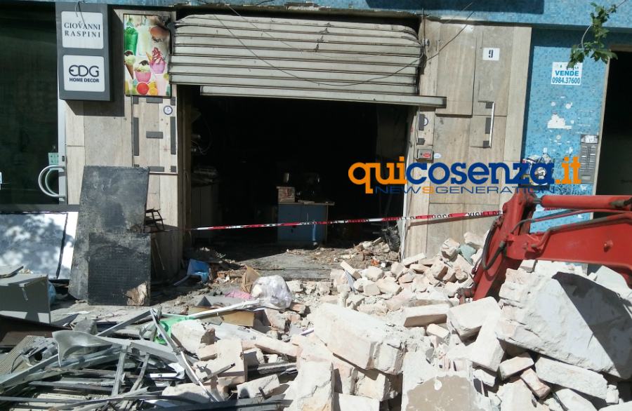 bar eploso bilotti via caloprese 02